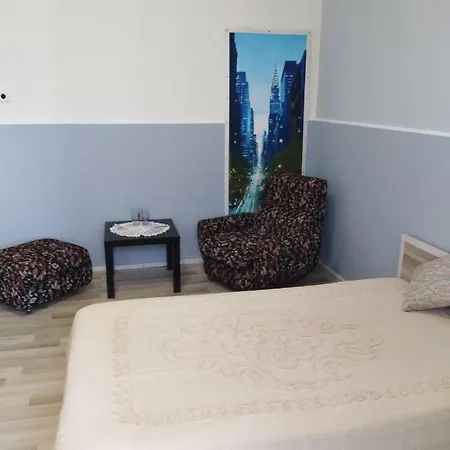 Jordan Art House וארנה